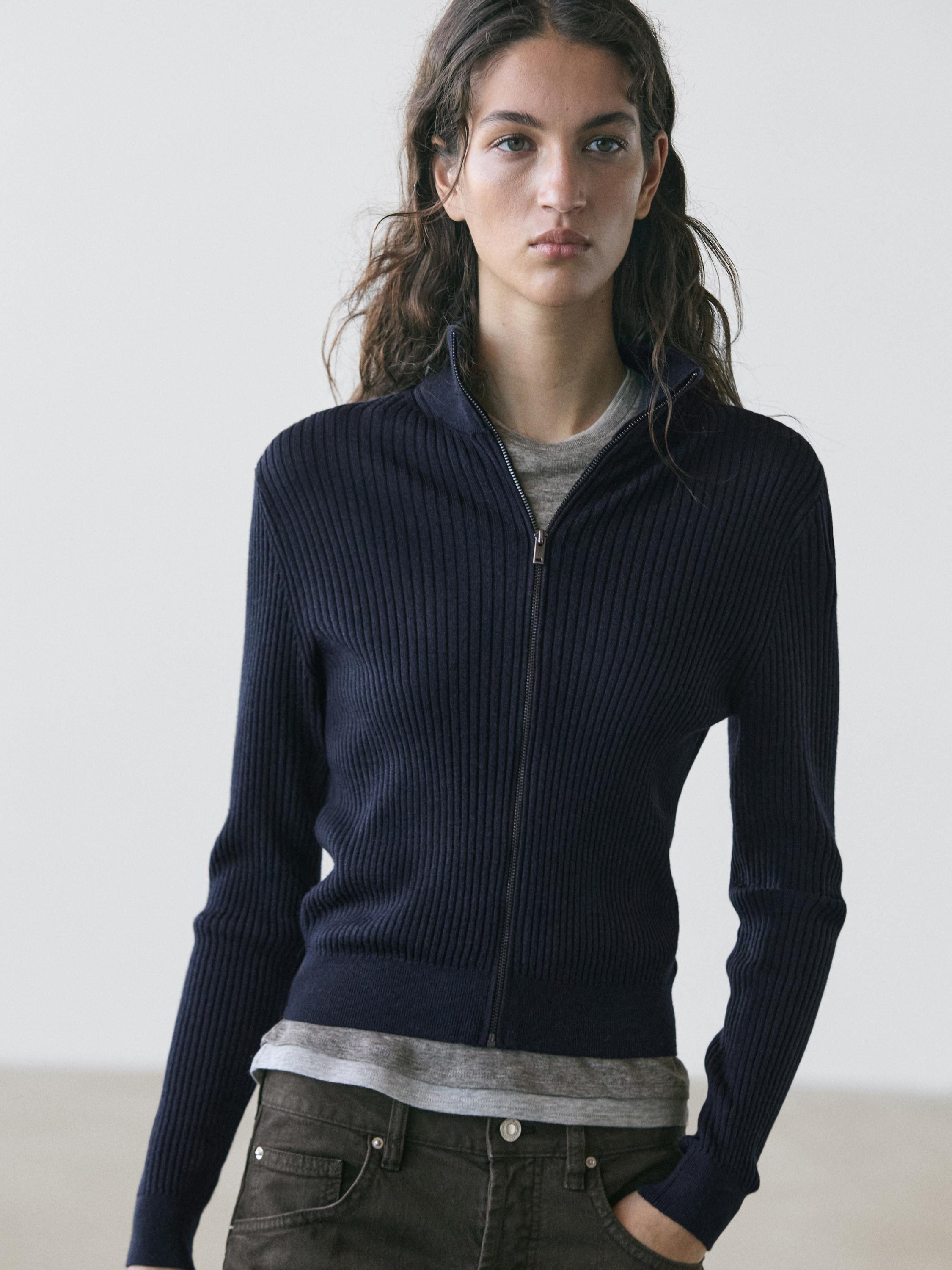 100% wool zip-up cardigan